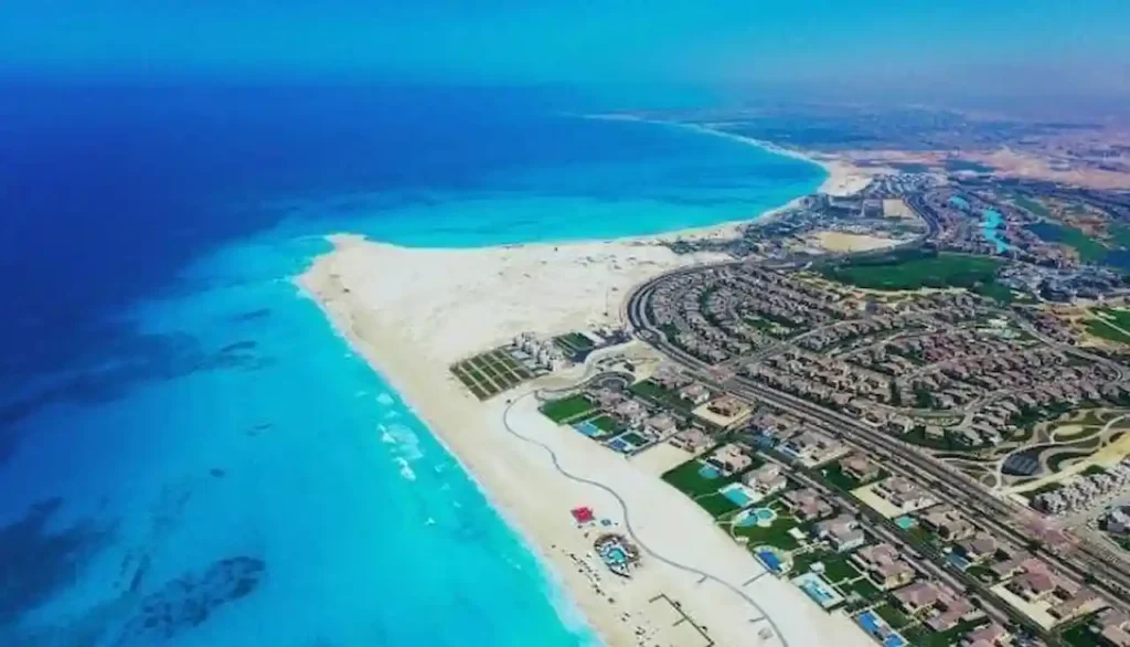 شاليه للبيع في قرية ساوث ميد طلعت مصطفى الساحل الشمالي مساحة  112 م²